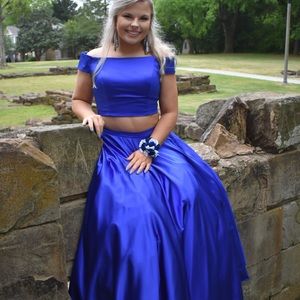 Prom dress for sale!